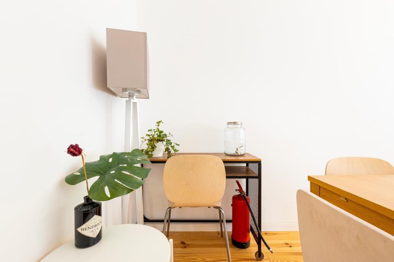 Comfy 3 Bedroom Apartment Campo De Ourique Lisboa Exteriör bild